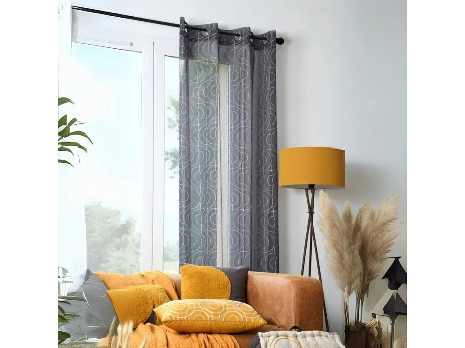 Sichtschutzvorhang im zeitgenössischen Stil