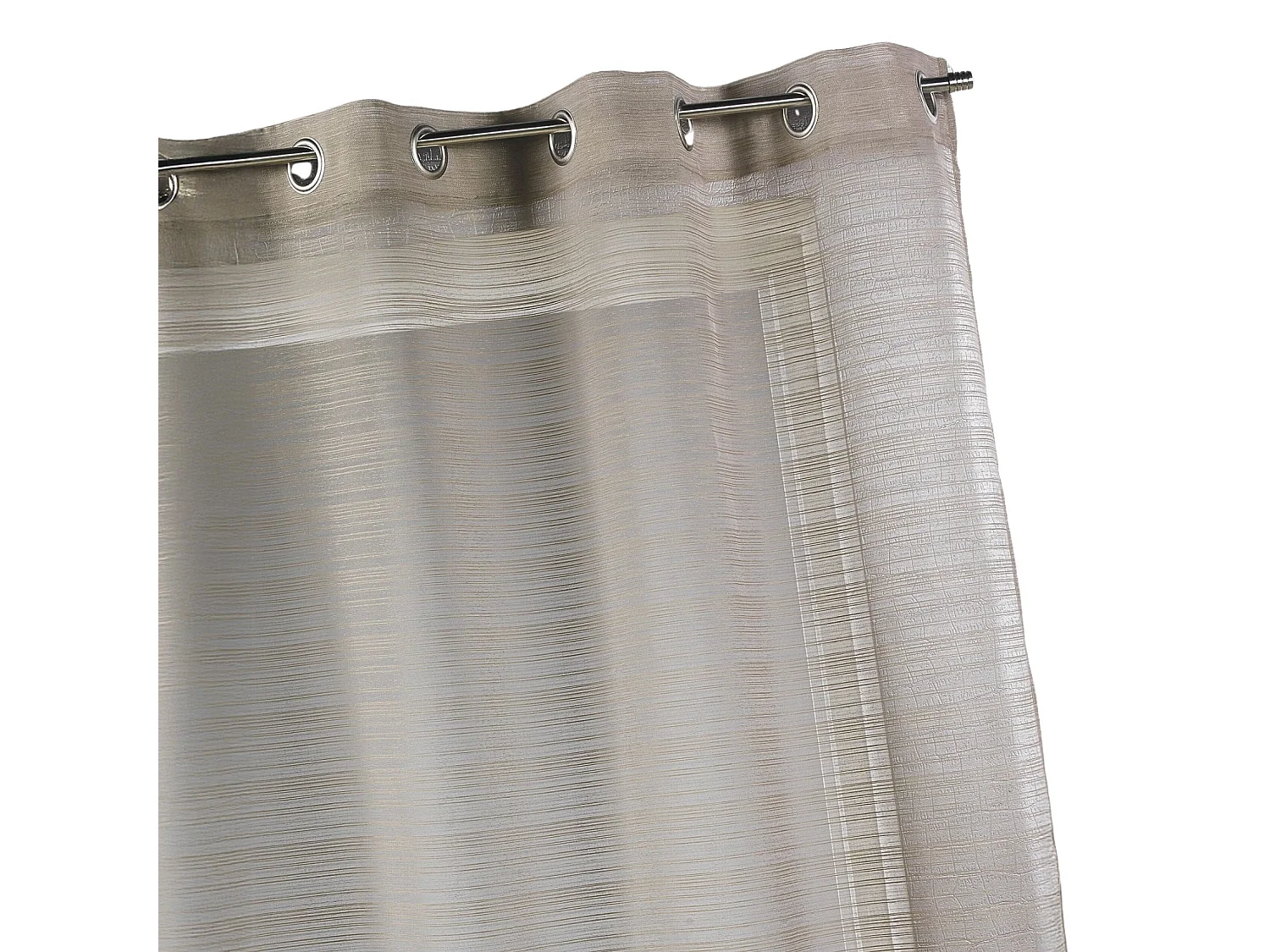 Fertigvorhang mit feinen Querstreifen
