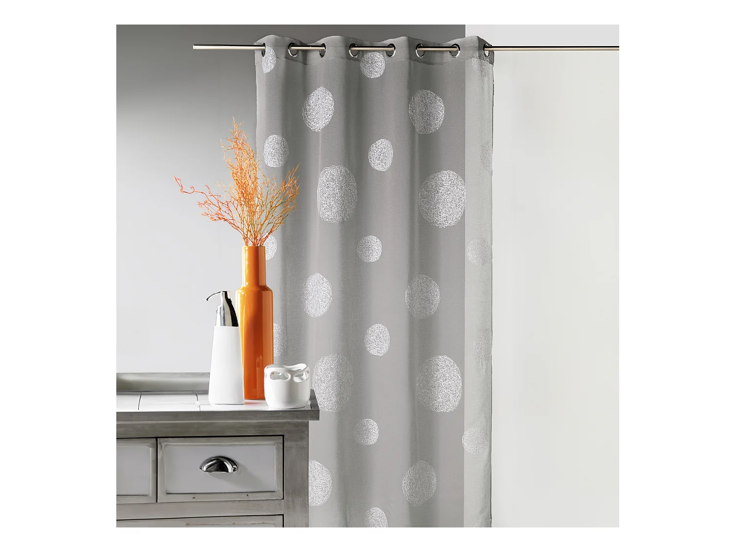 Voilage en Etamine Brodé ronds fils lurex brillants