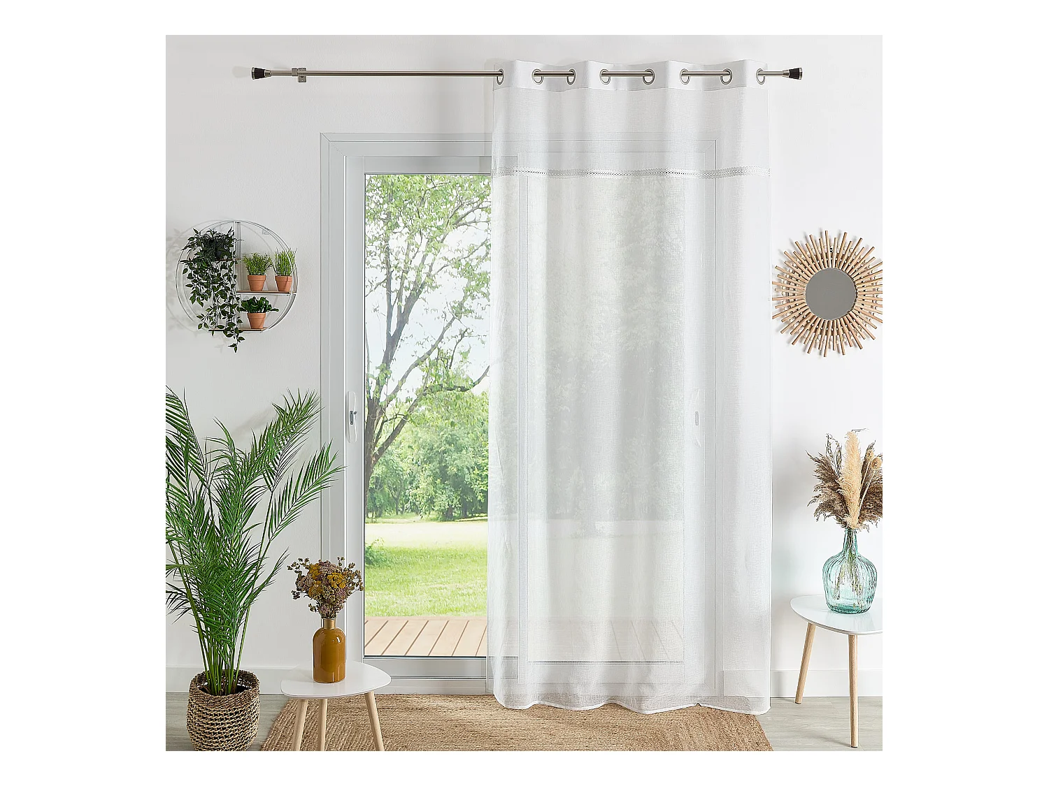 Visillo con Ojales y Cinta de Macramé