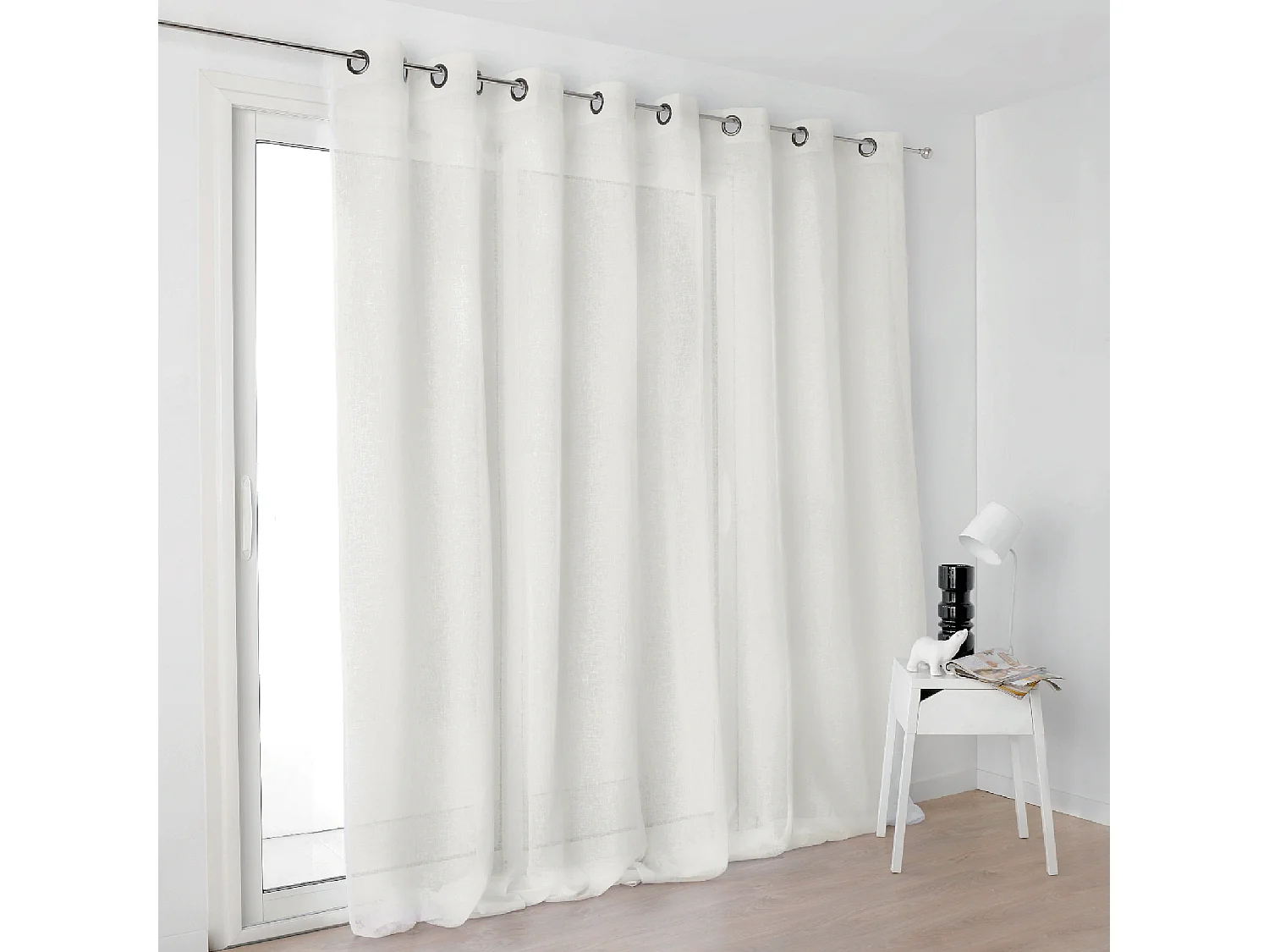 Voilage grande largeur semi-transparent