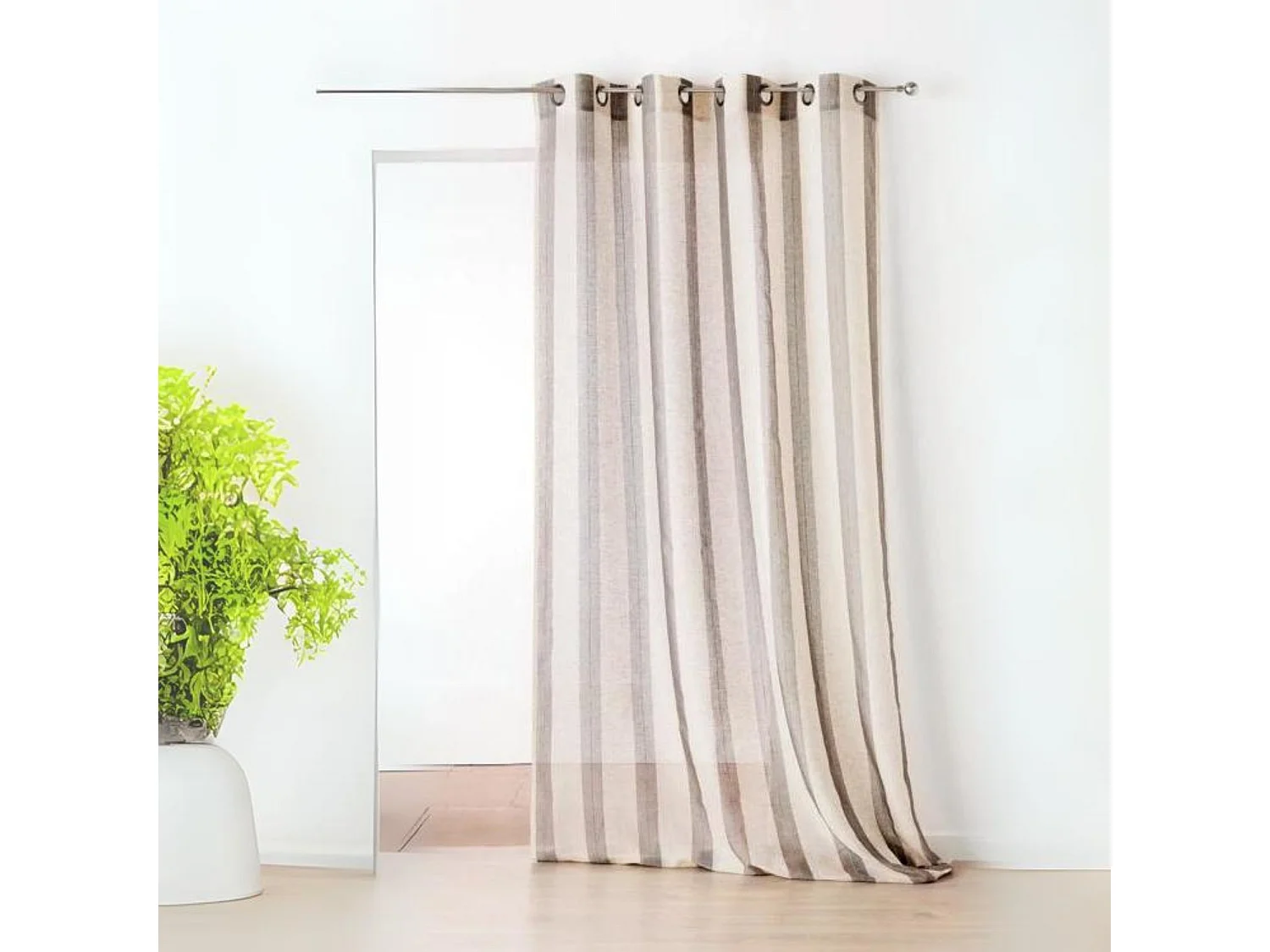 Voilage Fantaisie avec des Rayures Verticales