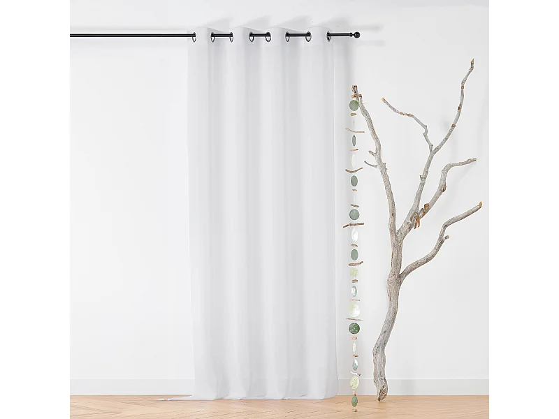 Vorhang mit Ösen aus recyceltem Stoff