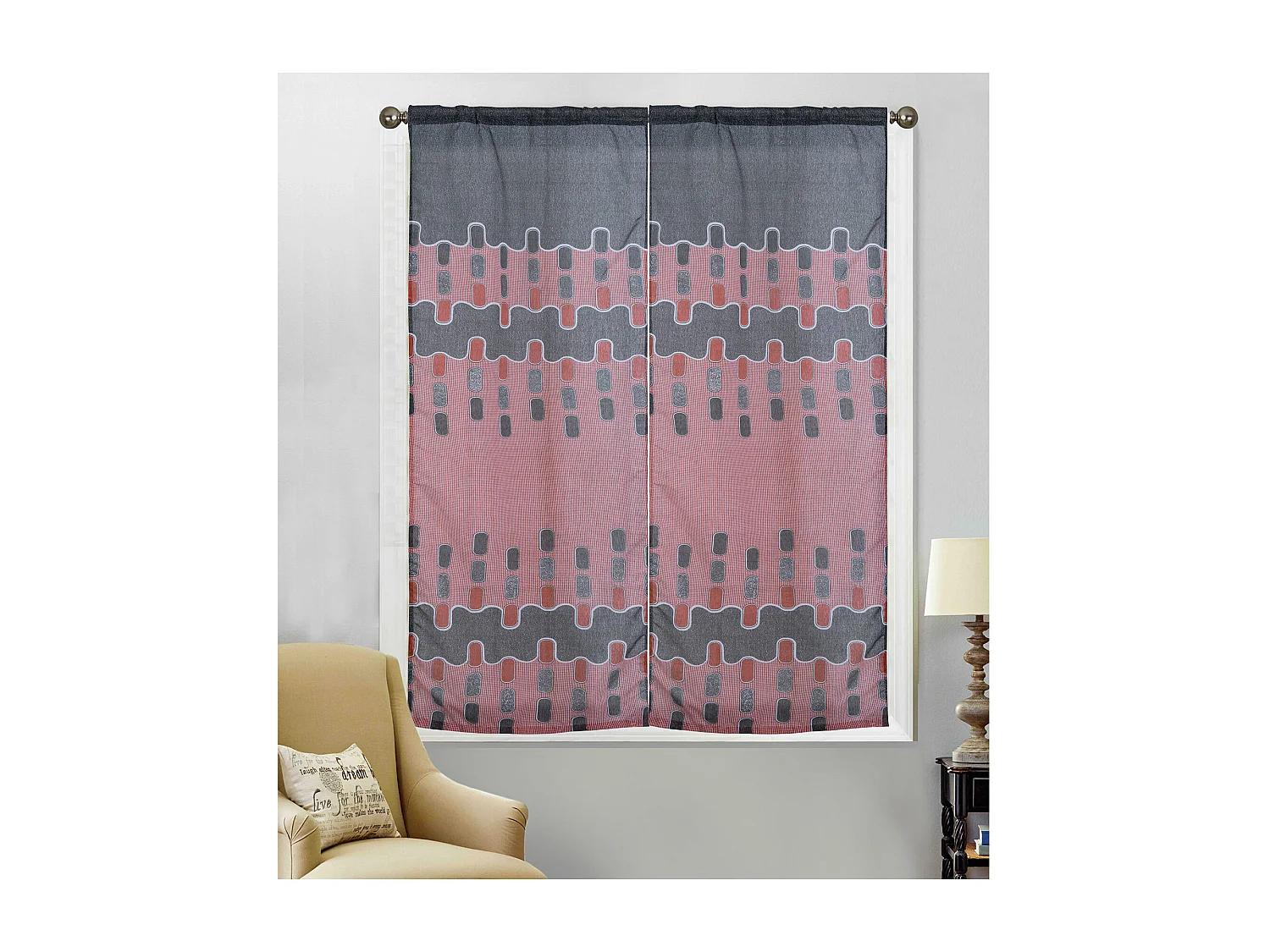 Paire de petits voilages au style géométrique