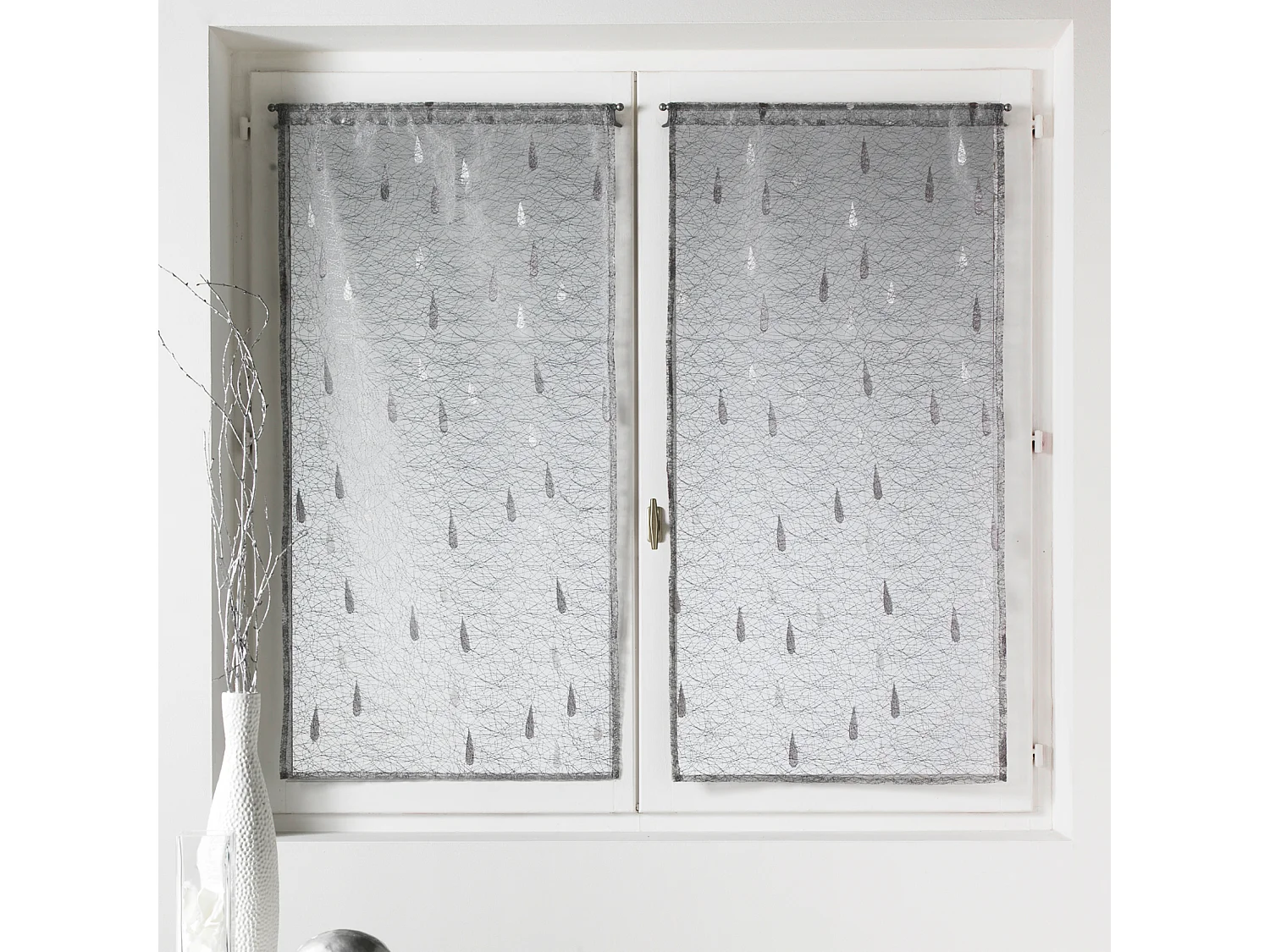 Paire de petits voilages Organza et Jacquard à motifs gouttes