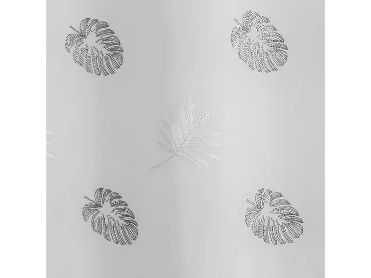 Bestickter Voile auf Ätamine