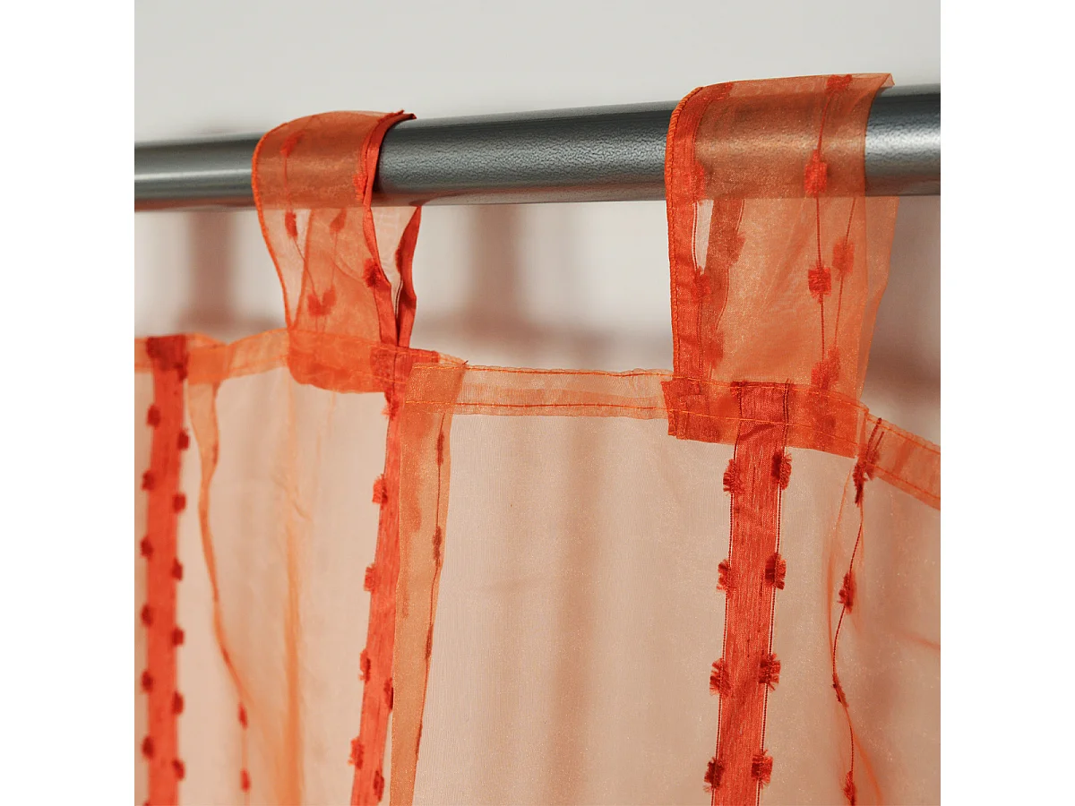 Voilage à rayures et fils coupés brique