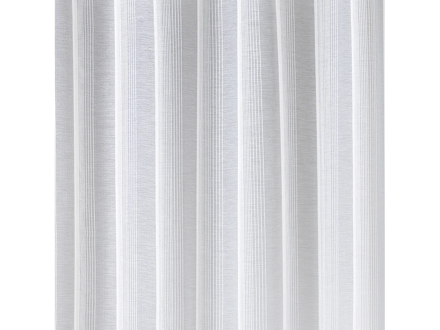 Voilage en étamine à rayures verticales tons sur tons