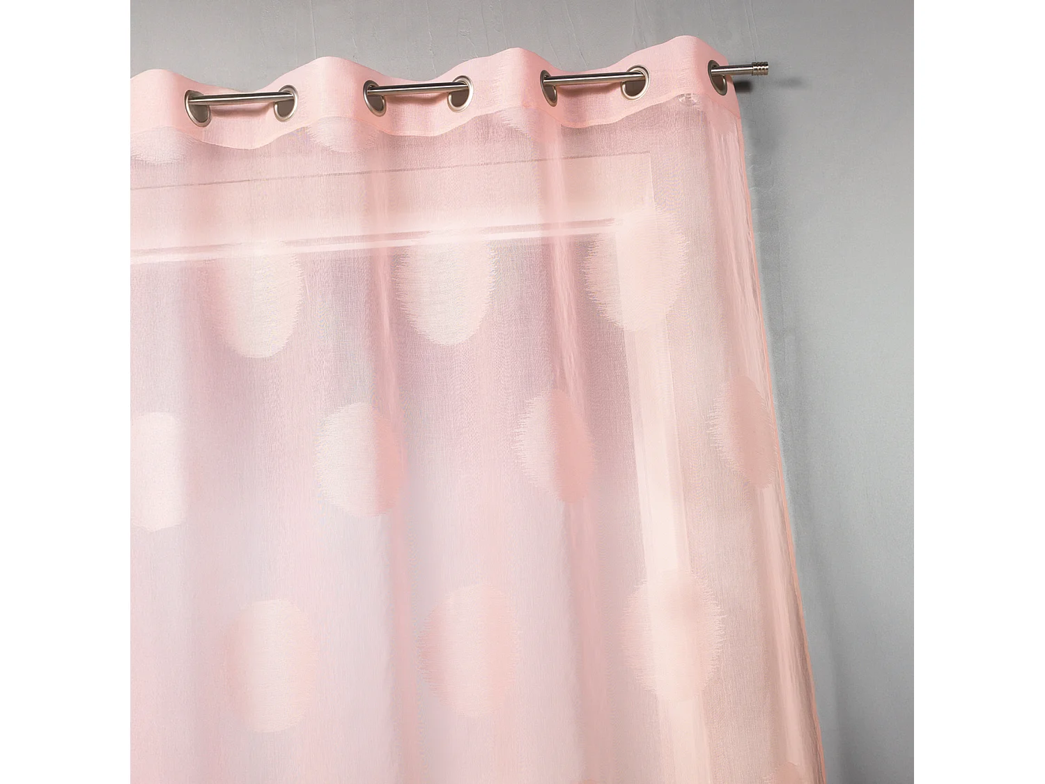 Voilage en étamine à gros pois