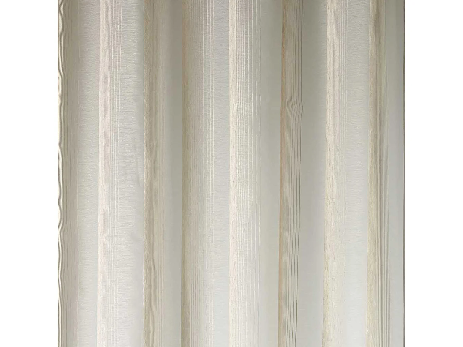 Voilage en étamine à rayures verticales tons sur tons