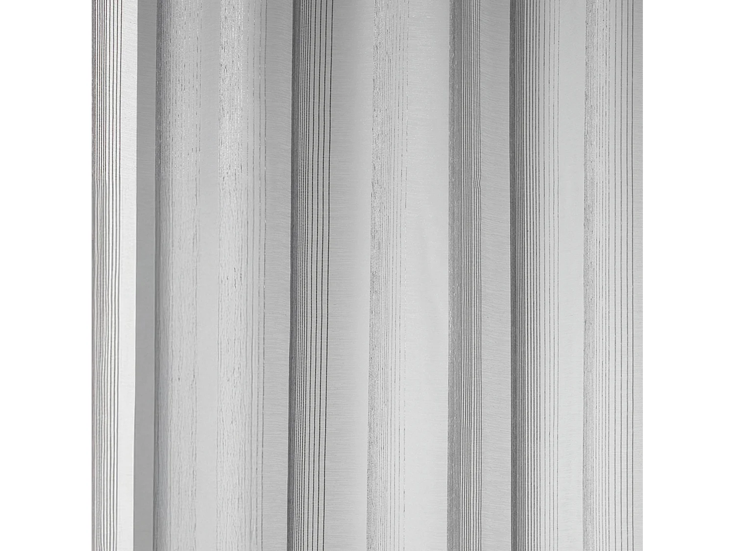 Voilage en étamine à rayures verticales tons sur tons