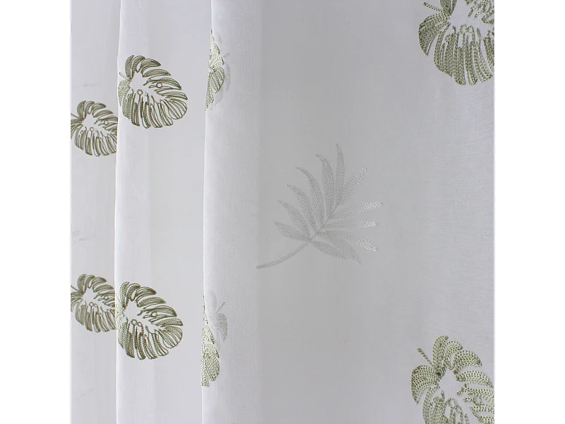 Bestickter Voile auf Ätamine