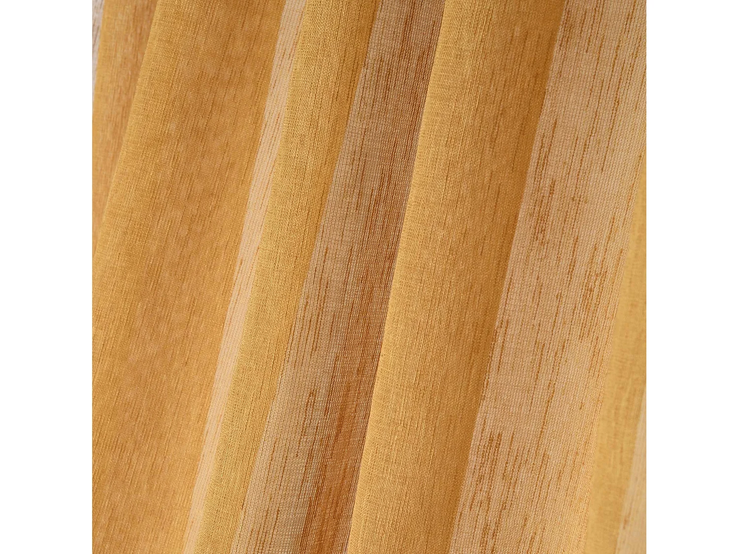 Voilage tamisant à pattes cachées