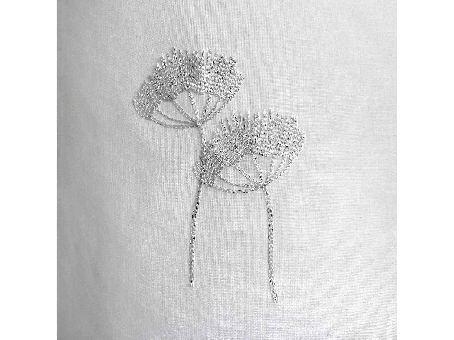 Rideau Voilage Brodé "Cosmos" 140x240cm Blanc