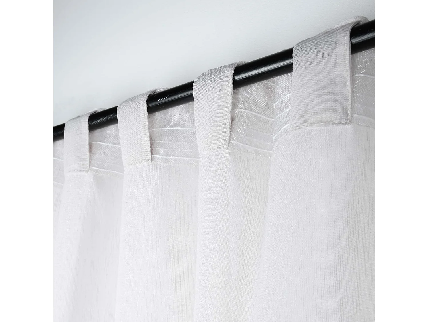 Visillo tamizante con pestañas ocultas