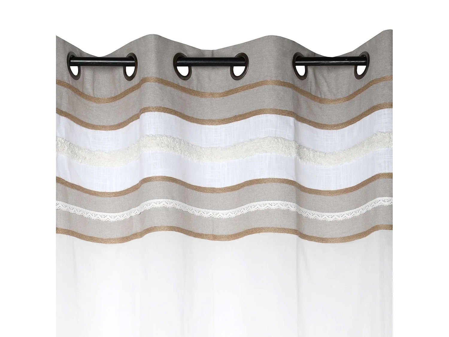 Voilage tamisant esprit campagne chic