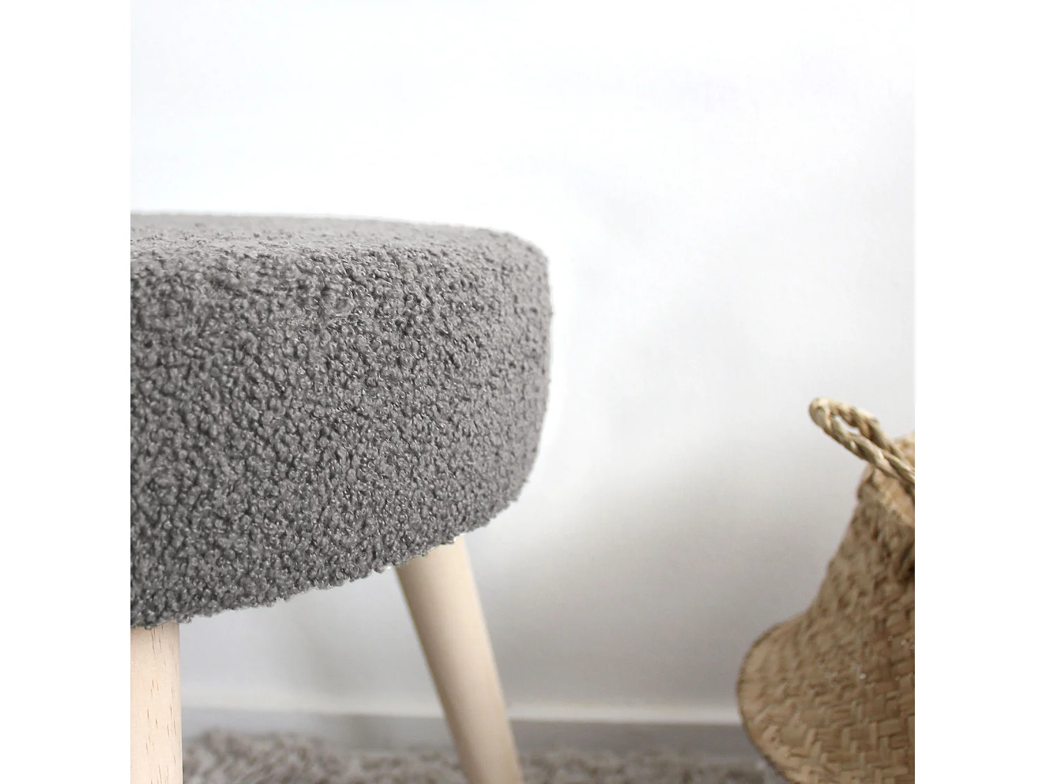 Taburete redondo de bucles 45 x 45 x 40 cm