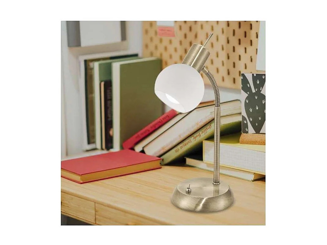 Sobremesa Vera cuero, 34cm(alto)13cm(ancho)16 cm(largo)