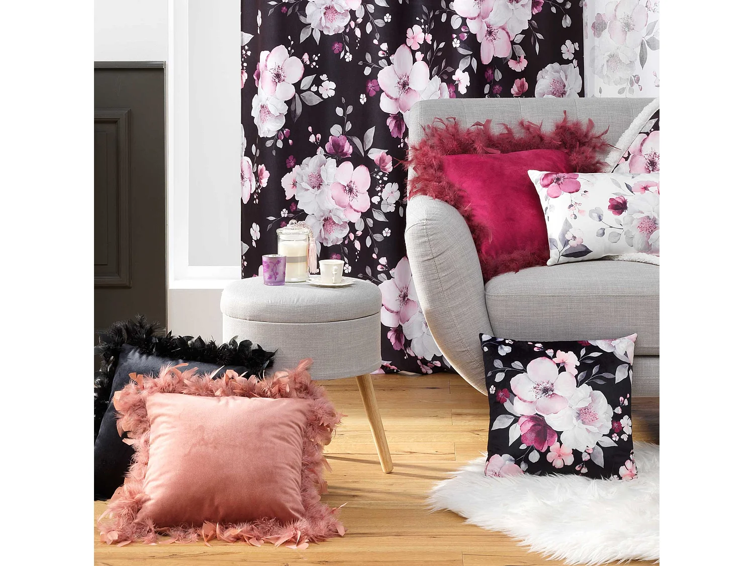 Coussin Déco Plumes "Marlina" 40x40cm Nude