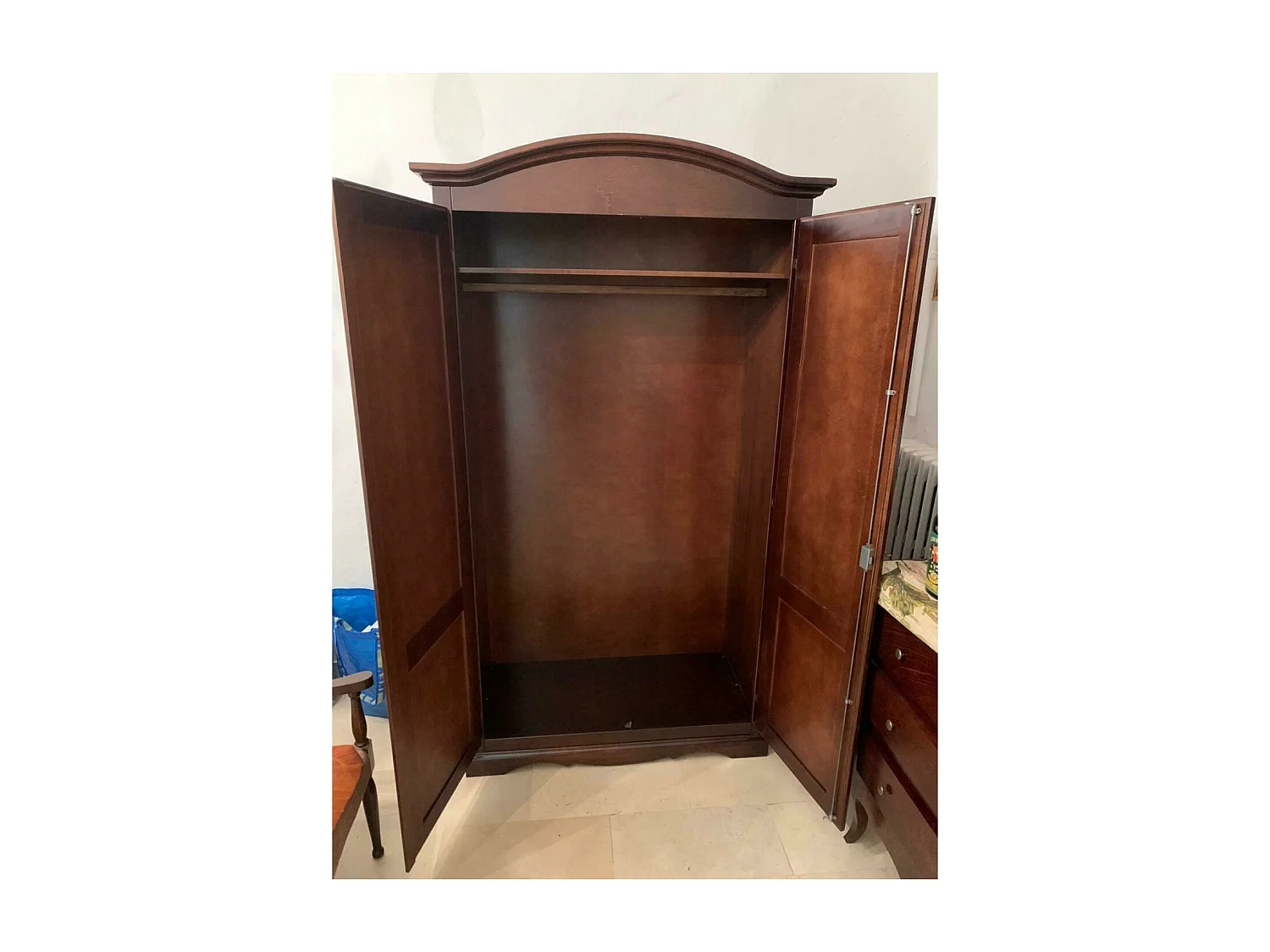 MOBILI 2G - Armadio arte povera 2 ante in legno tinta noce 107X55X197 (275)