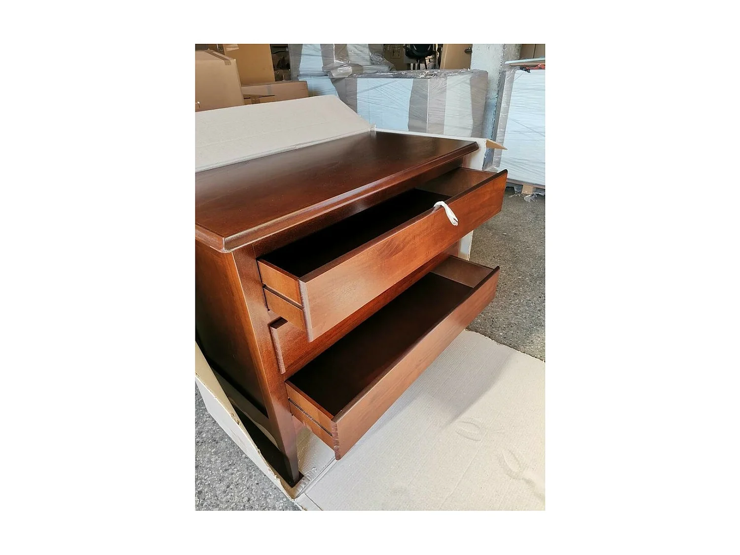 MOBILI 2G - Gruppo 1 Cassettiera 2 Comodini arte povera tinta noce (762+763)