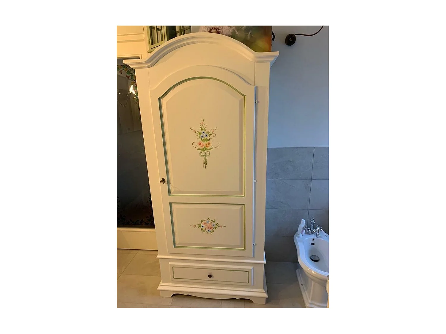 MOBILI 2G - ARMADIO 1 PORTA IN LEGNO SHABBY BIANCO DECORATO 96X56X196 (584)