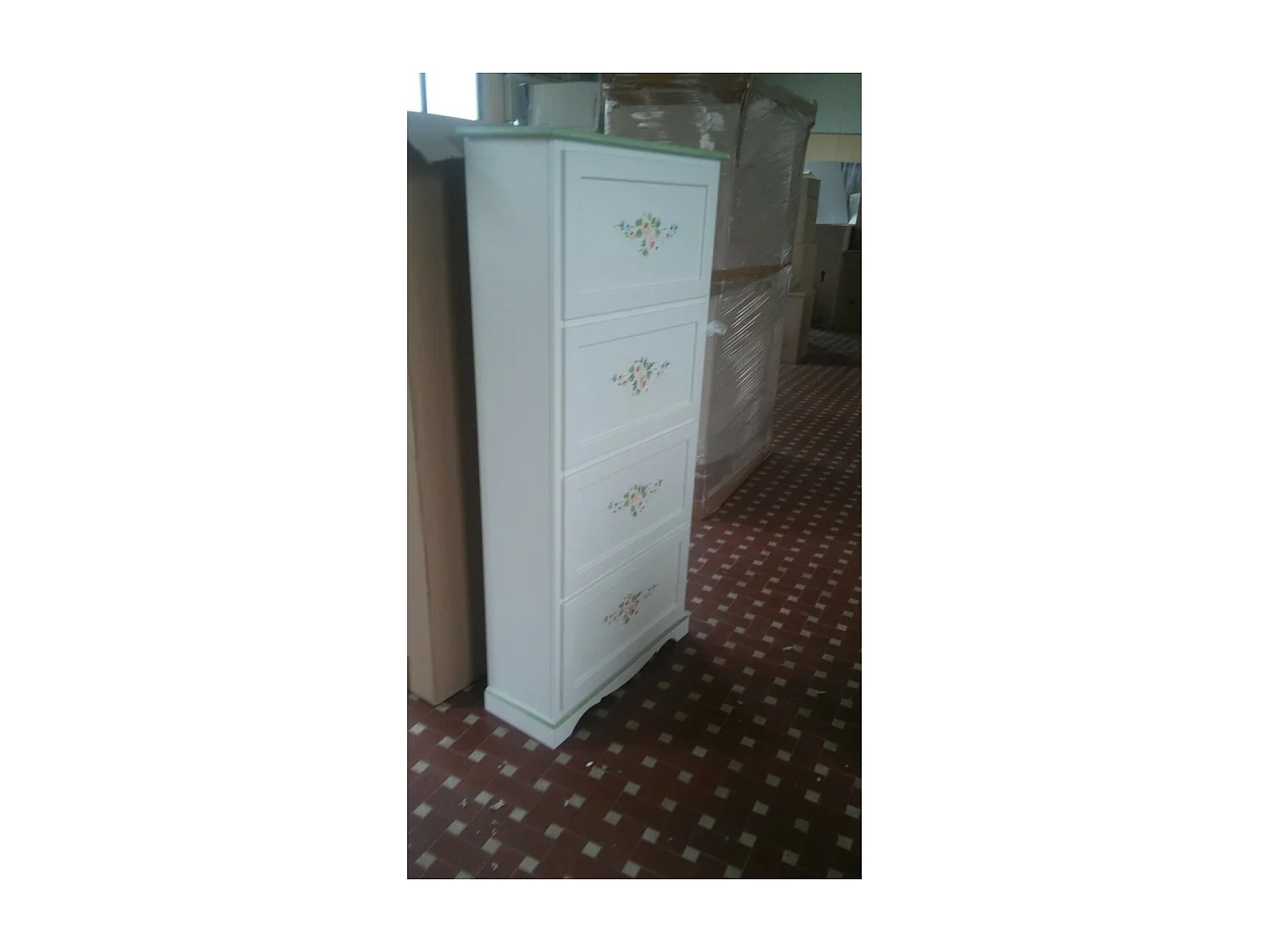 MOBILI 2G - SCARPIERA 4 ANTE  LACCATO BIANCO  CON DECORAZIONI E PROFILI VERDI MISURE L.79 P.30 H.170 (505)