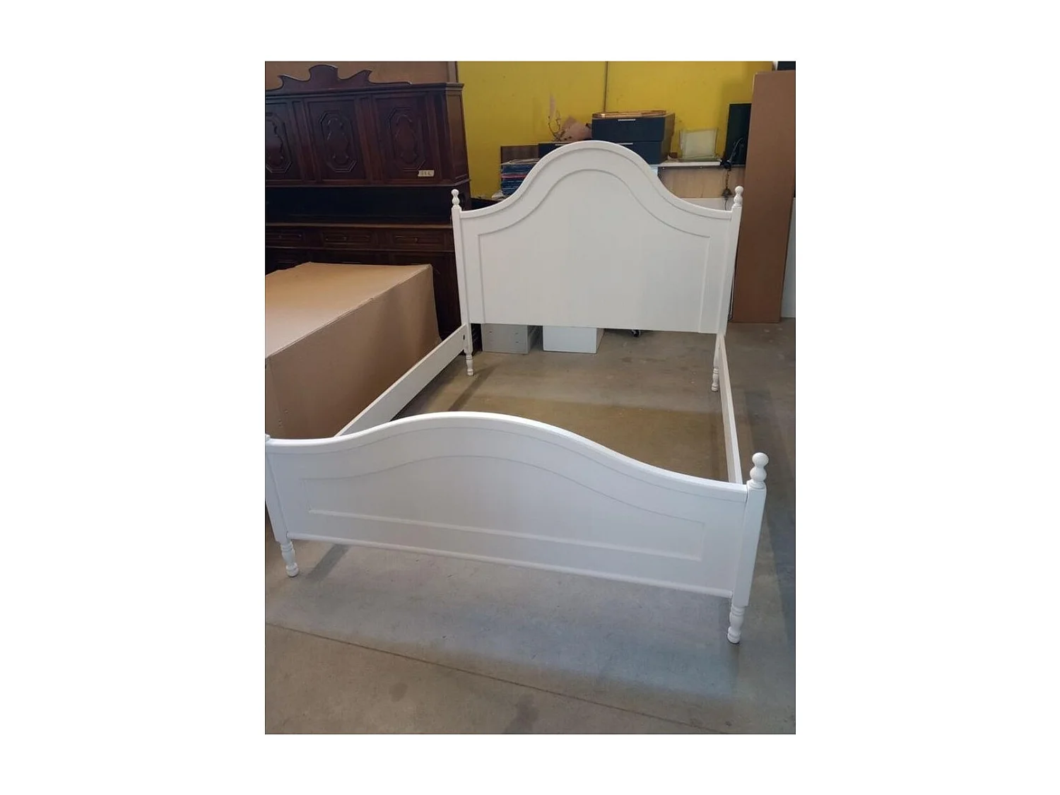 MOBILI 2G - LETTO SINGOLO ARTE POVERA LACCATO BIANCO OPACO  L.100 P.212 HT.135 (1431)