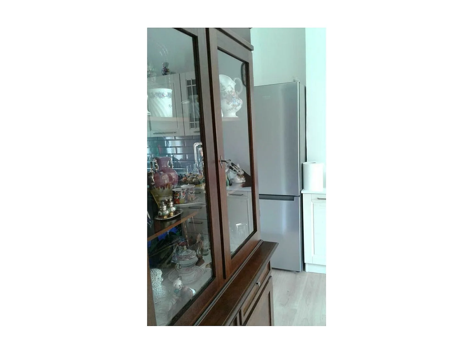 MOBILI 2G - Cristalliera in legno noce arte povera tinta noce 103x42x206 (383)