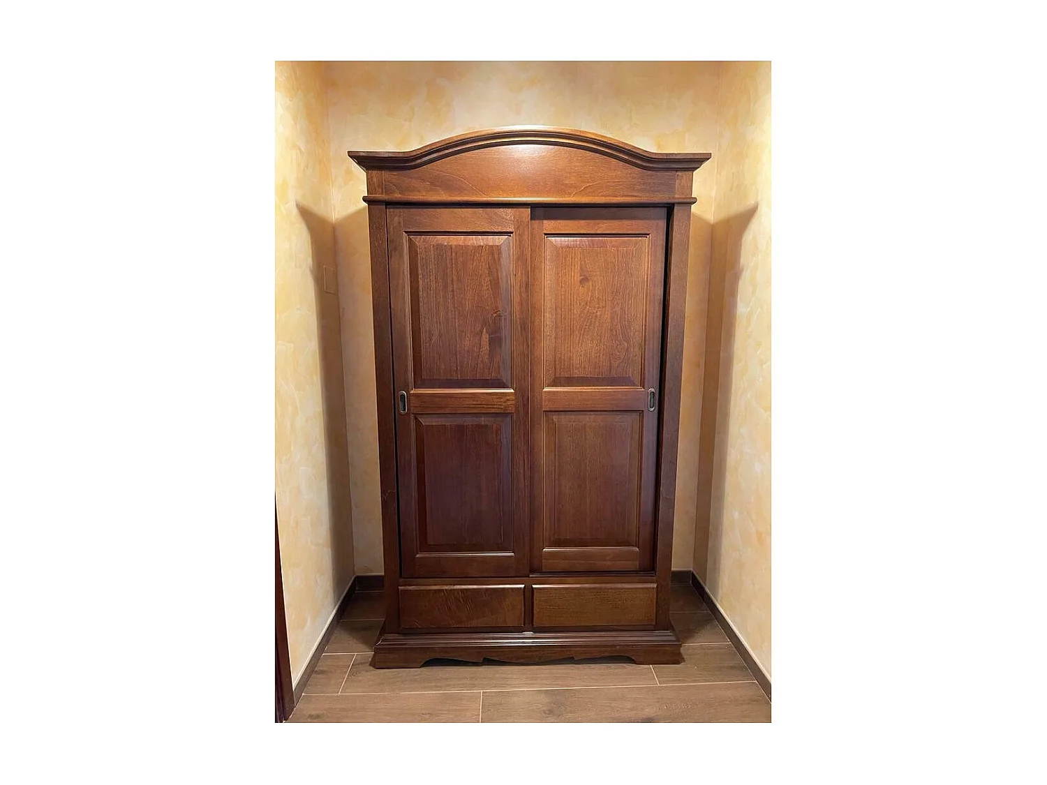 MOBILI 2G - ARMADIO ARTE POVERA 2 ANTE SCORREVOLI LEGNO TINTA NOCE 122x60x200h (296)