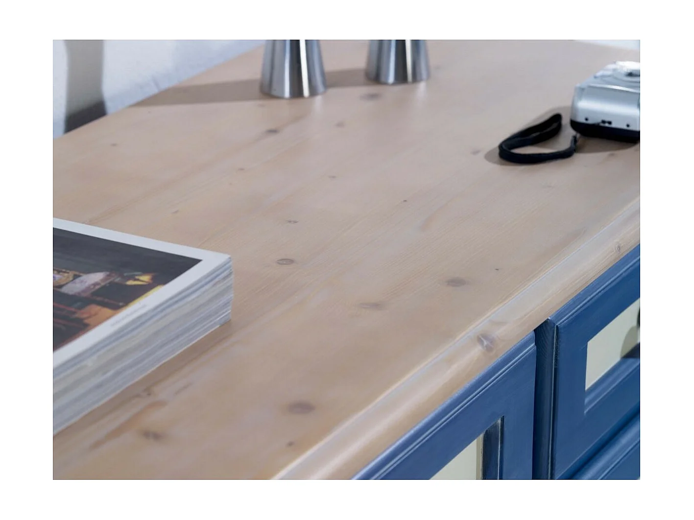 MOBILI 2G - COMO 5 CASSETTI IN LEGNO BLU E MIELE L.102 P.48 H.90 (2218)