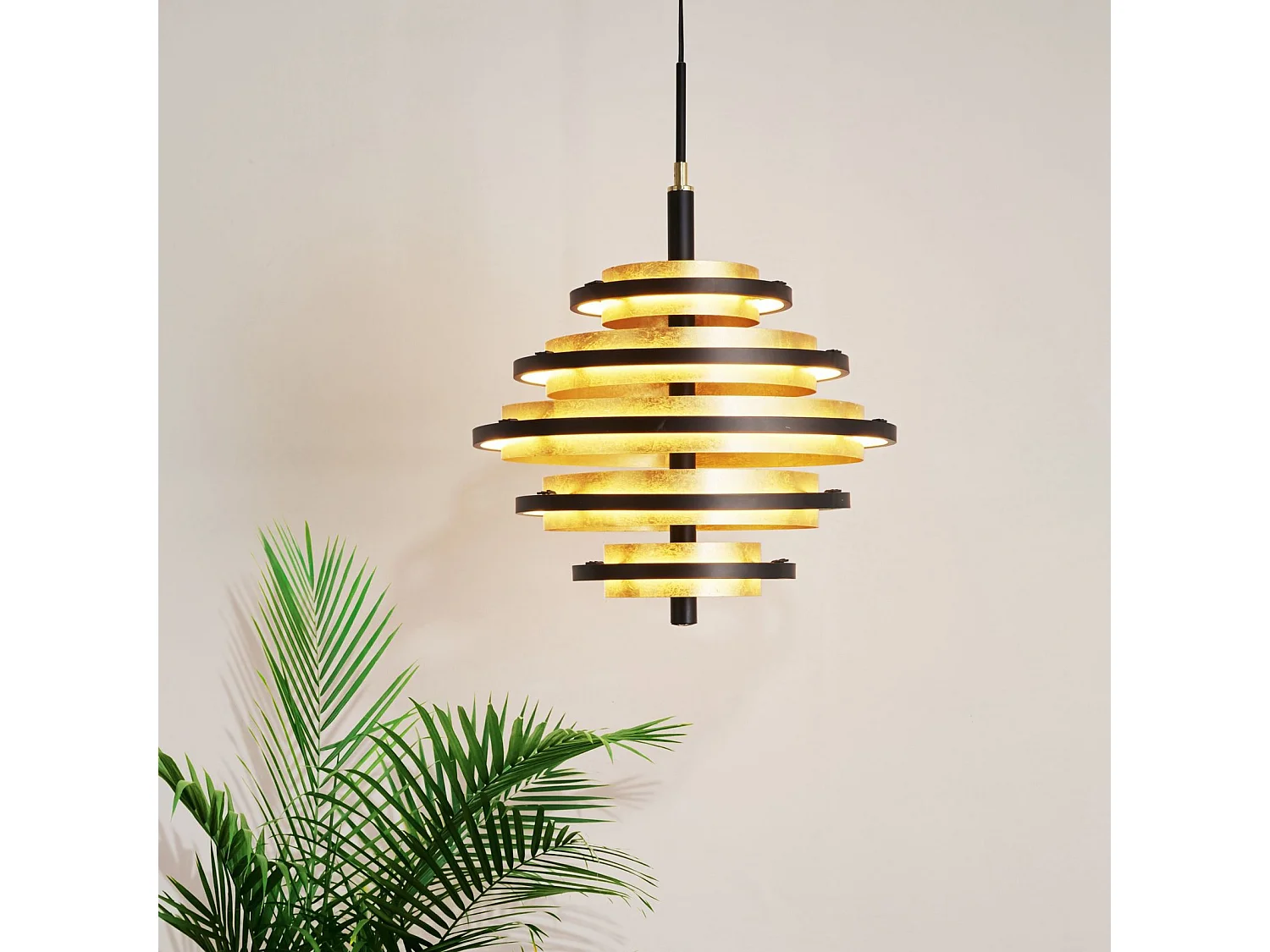 Searchlicht Hive Schwarz/Blattgold 5-Licht-LED-Anhänger 2700K