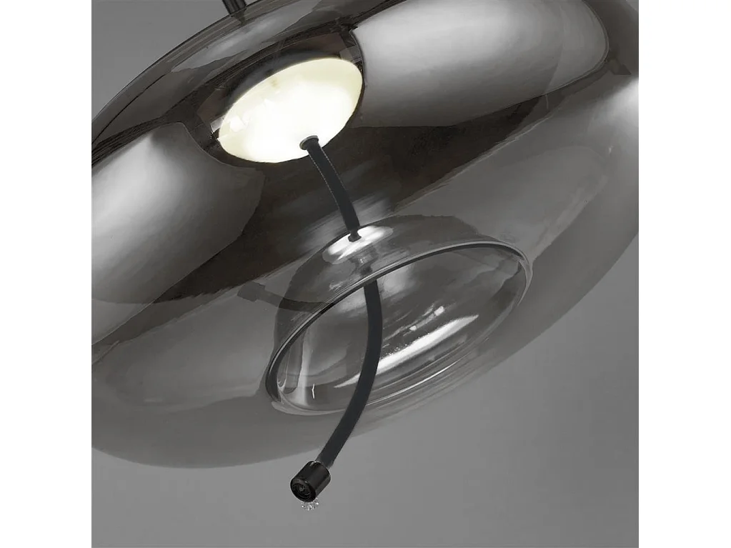 Searchlicht Lisbon 1 Licht-LED-Kuppel-Anhänger, Schwarz und Rauchglas 2700K