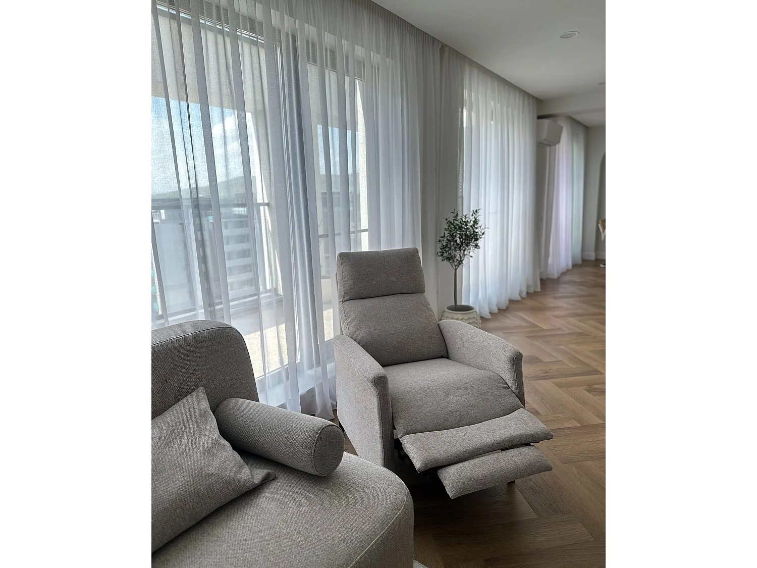 Fauteuil inclinable SELVIK Taupe