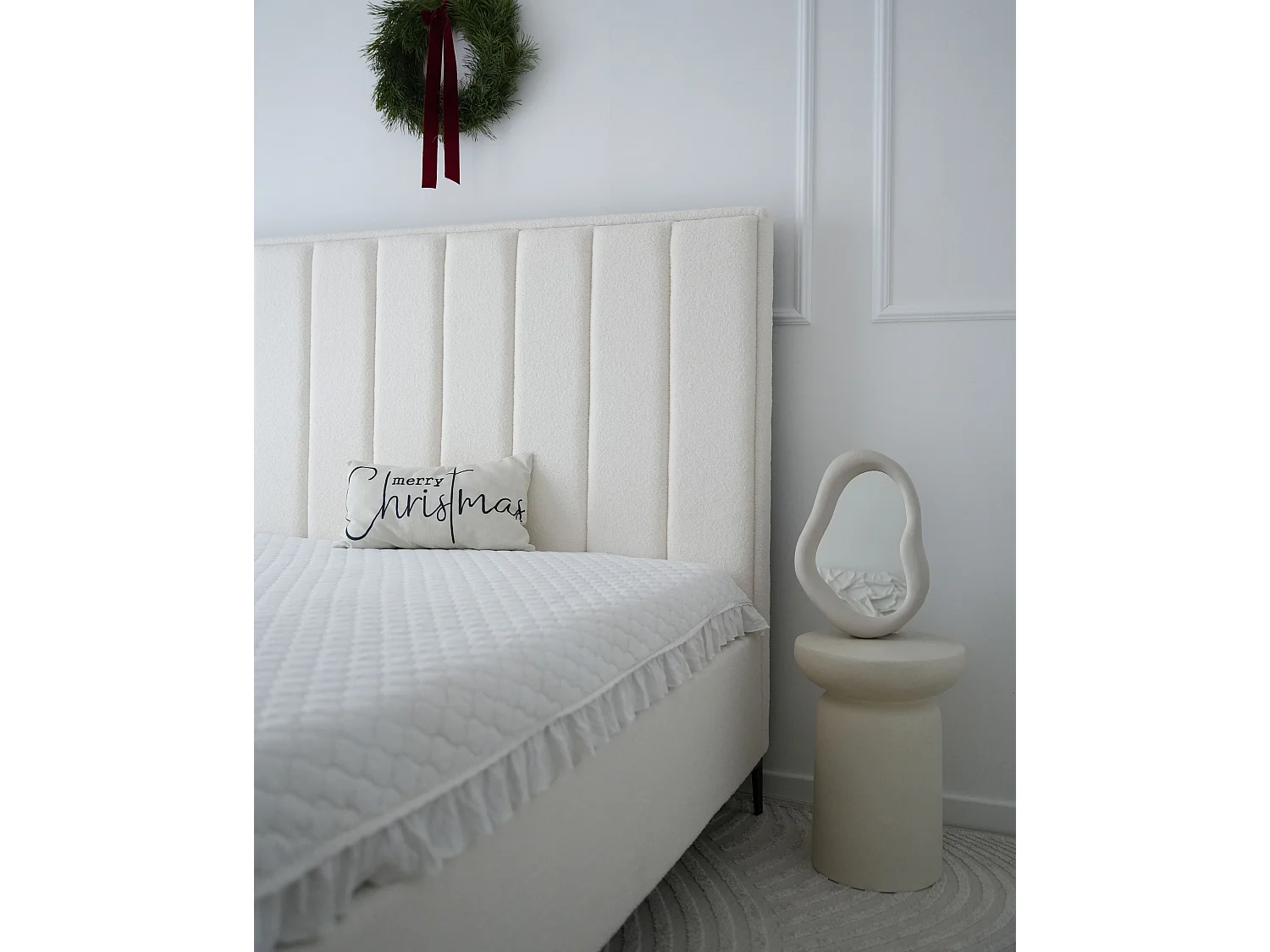 Lit ottoman Bouclé SEZANNE 180 x 200 cm Blanc cassé