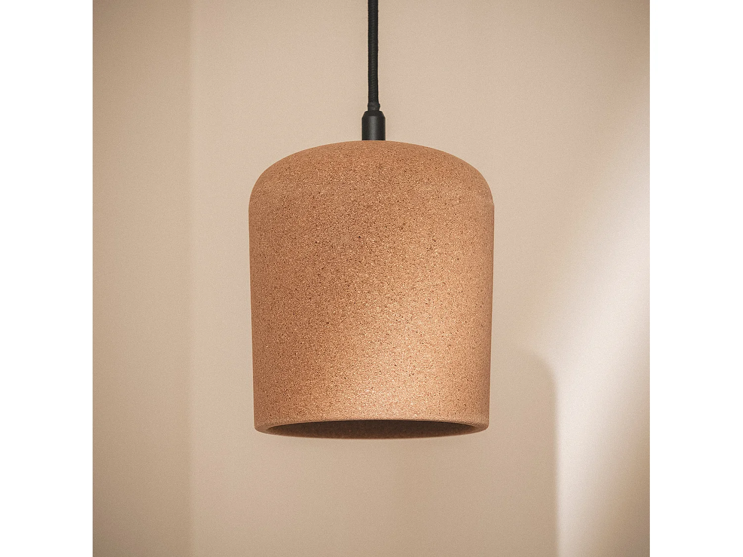 Suspension Métal et Liège Krobia Brun