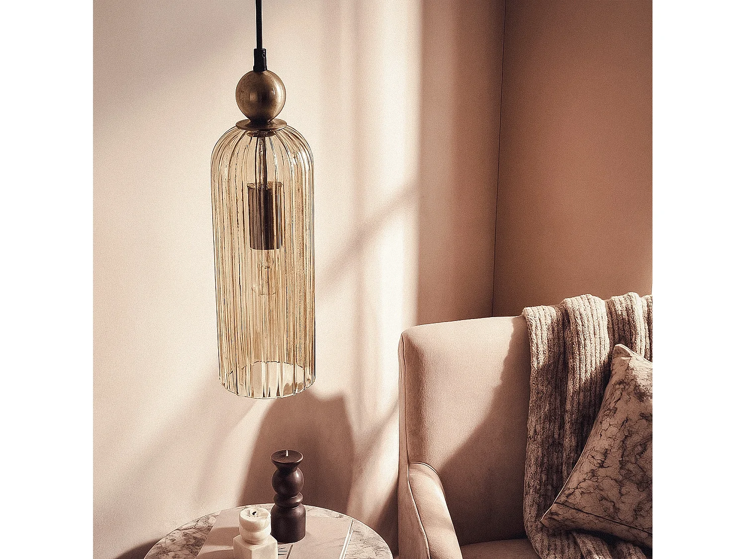 Lampada a Sospensione Metallo e Vetro Cheryl Ambra