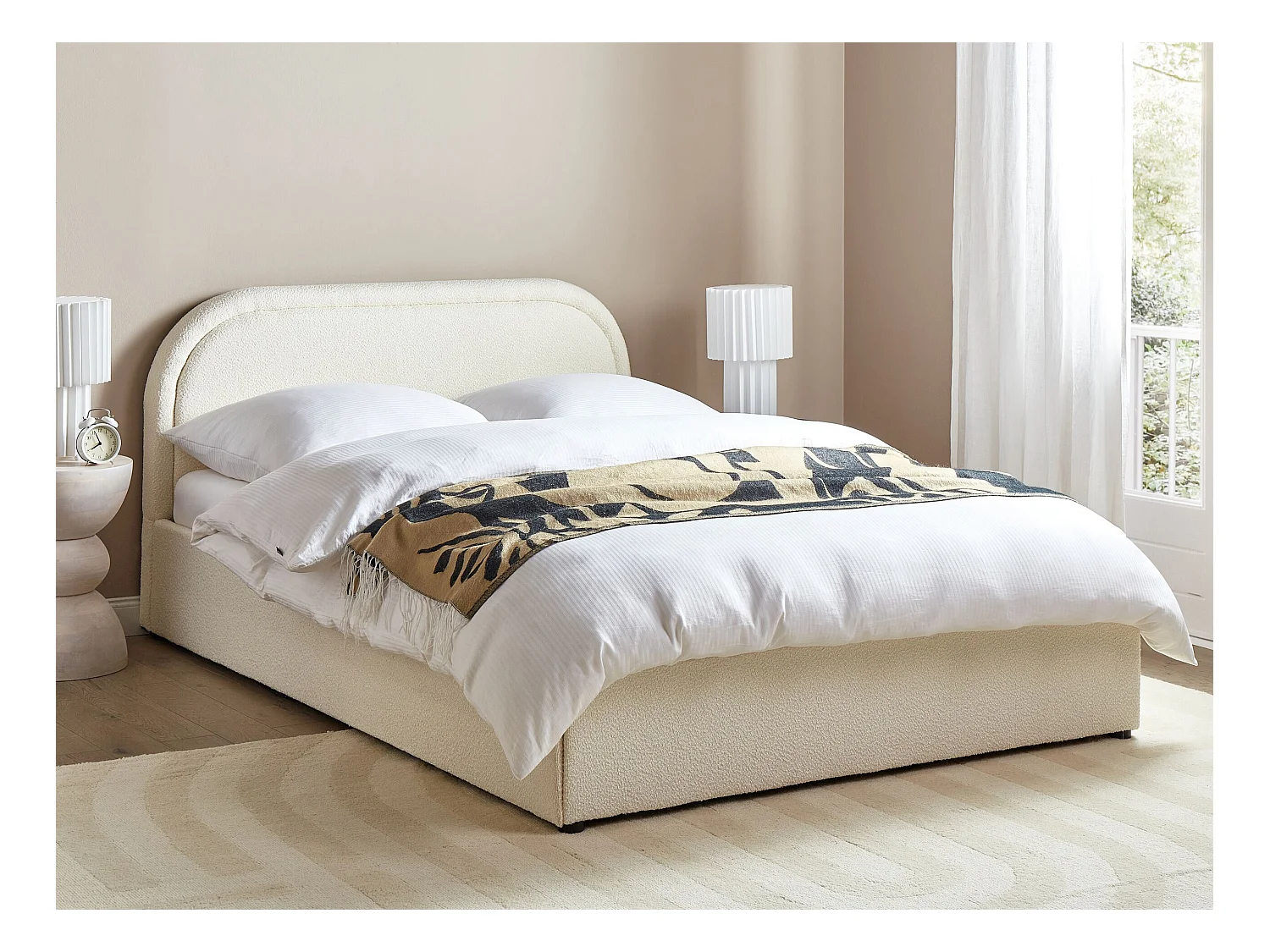 Lit ottoman Bouclé QUILLIEN 140 x 200 cm Beige clair