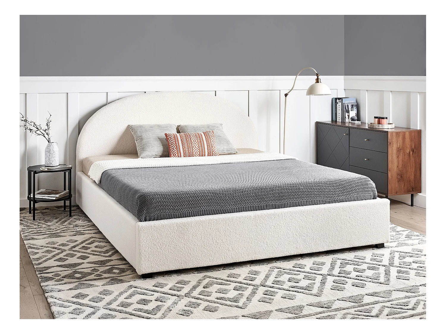 Lit ottoman Bouclé VAUCLUSE 180 x 200 cm Blanc cassé