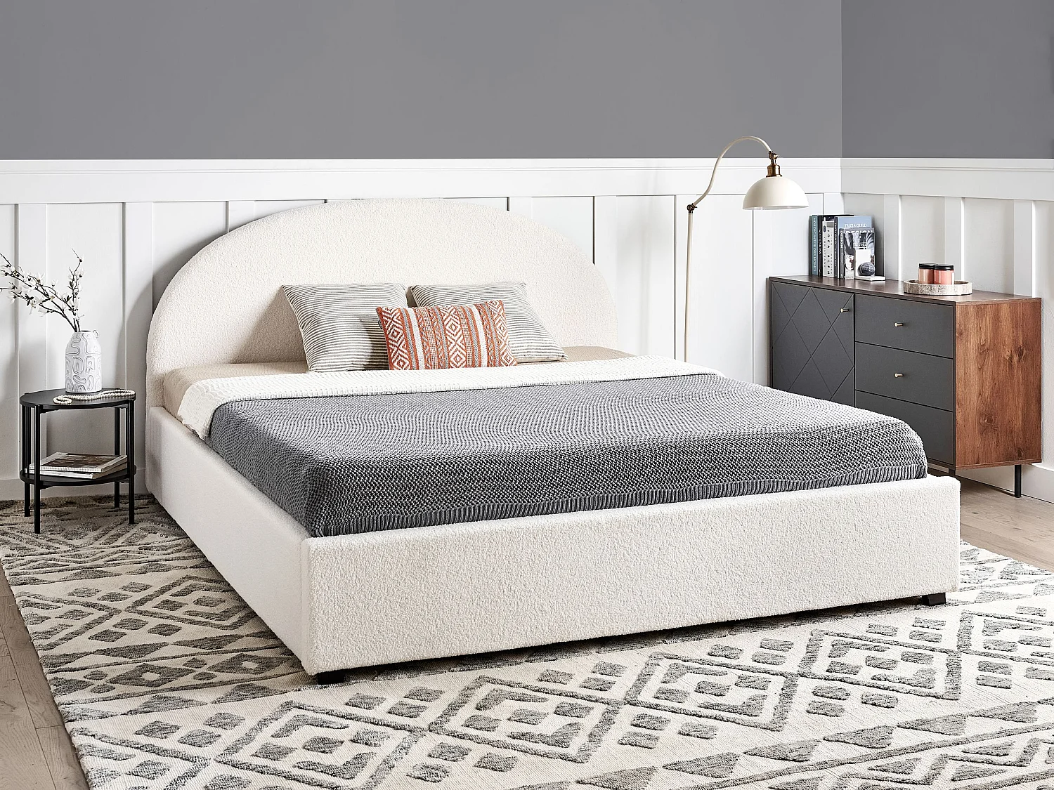 Lit ottoman Bouclé VAUCLUSE 180 x 200 cm Blanc cassé