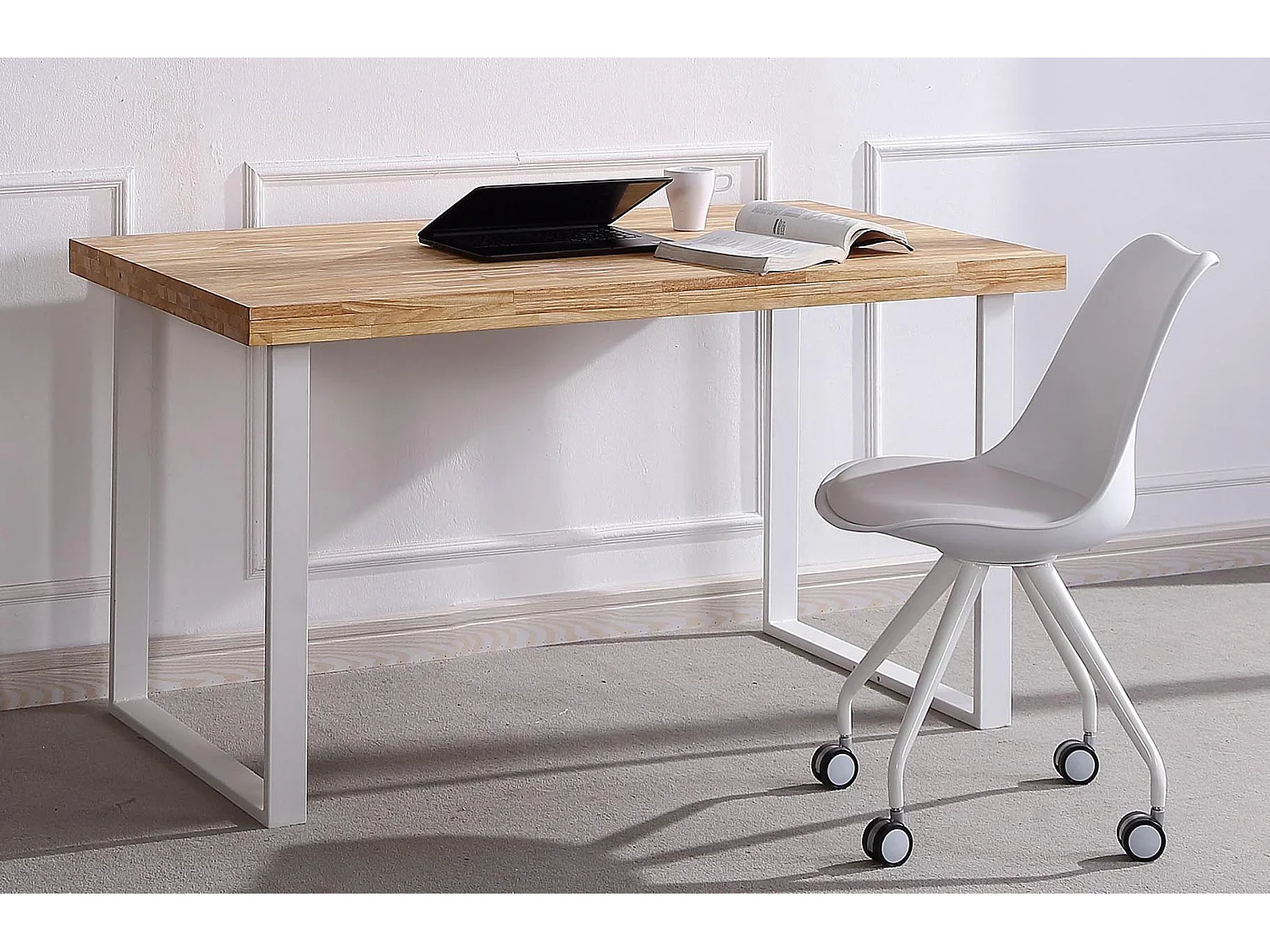 Table de bureau en bois coloris chêne nordique / pieds blanc - Longueur 120 x profondeur 60 x hauteur 73 cm