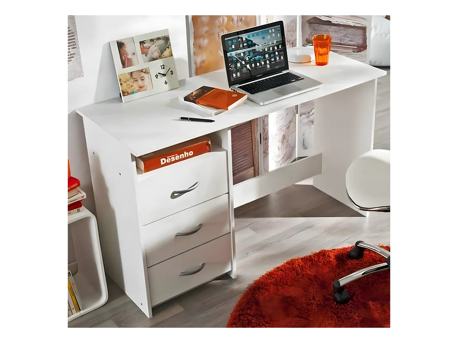 Bureau en bois coloris blanc mat - 123 x 76,5 x 50,1 cm