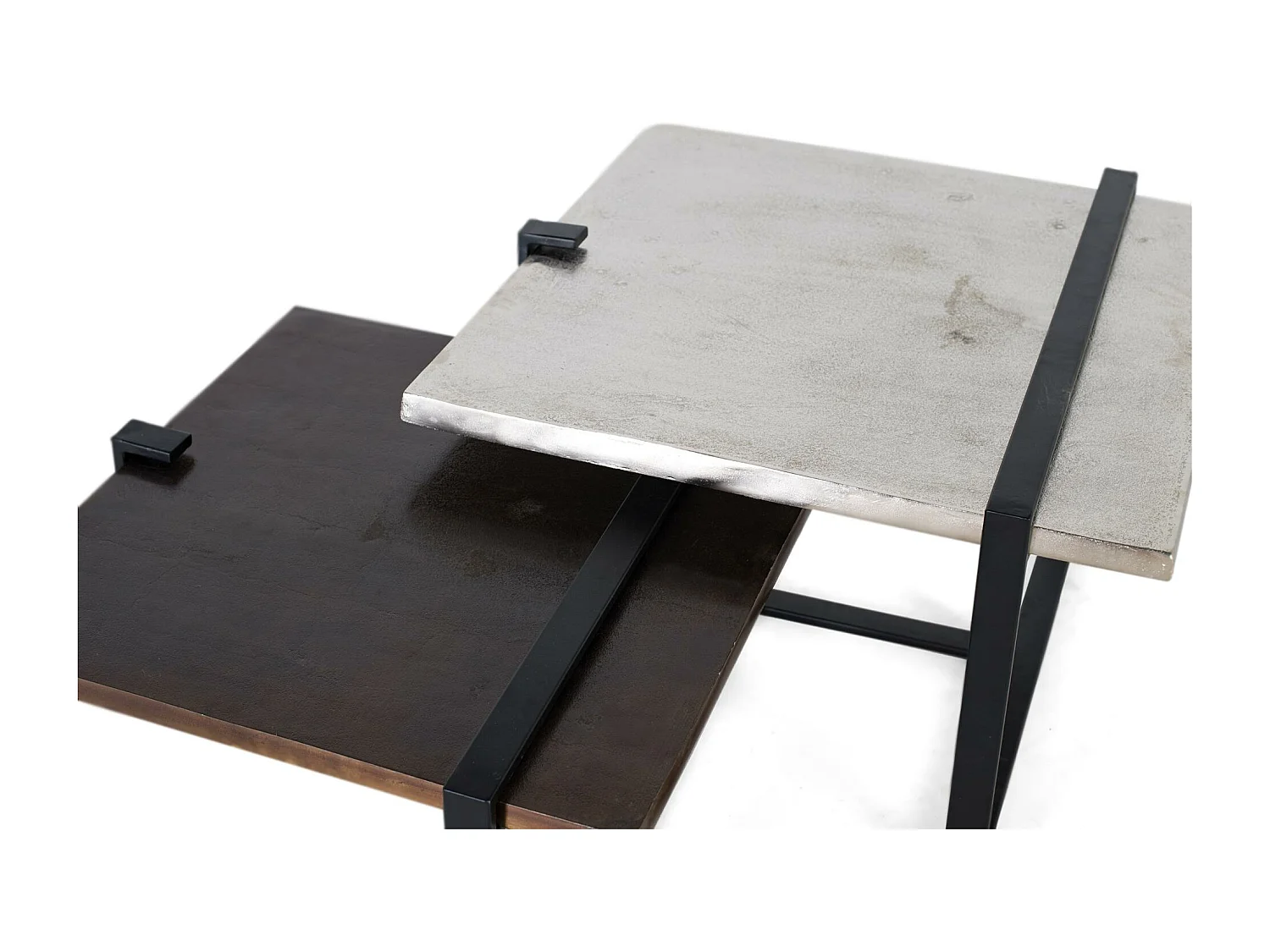 Set di 2 tavolini in alluminio e metallo