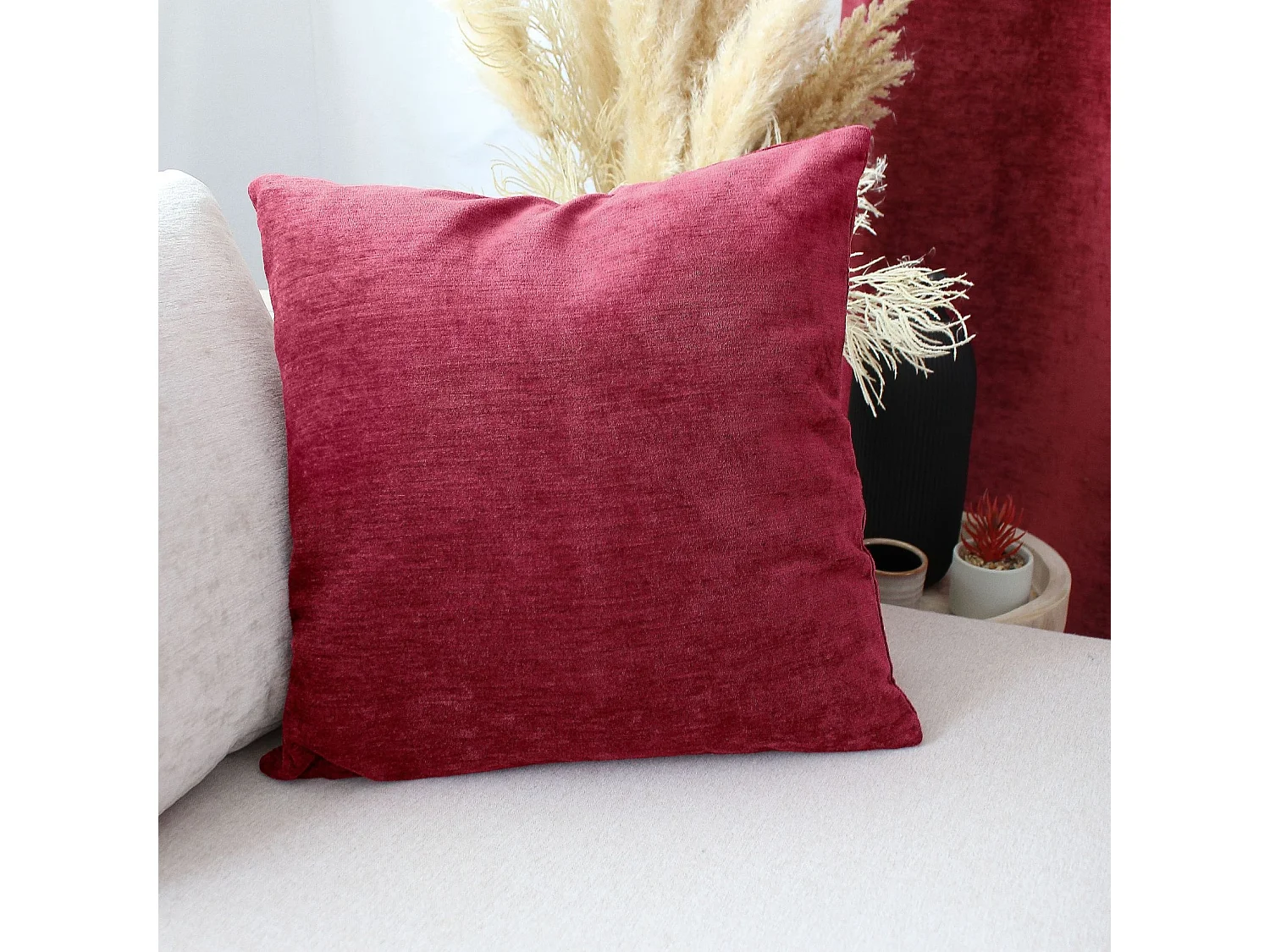 Coussin Déco en Velours "Velvet" 40x40cm Grenat