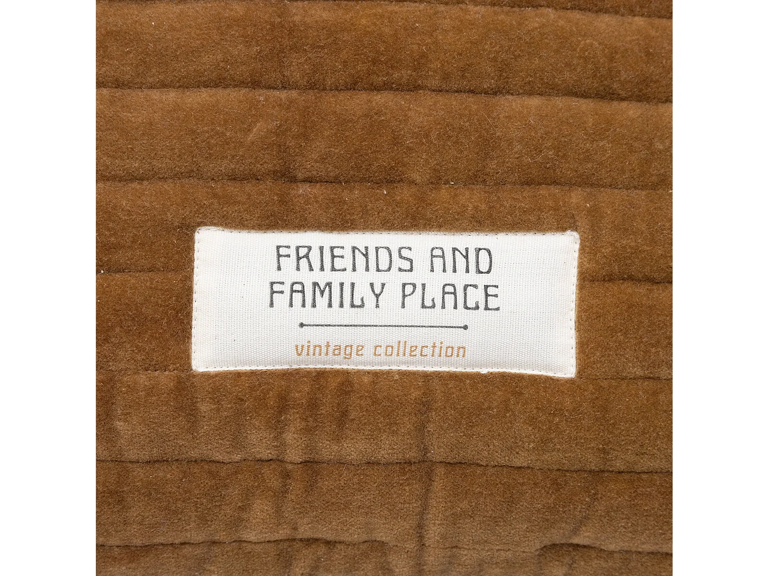 Coussin Déco Matelassé "Family Corner" 45x45cm Ocre