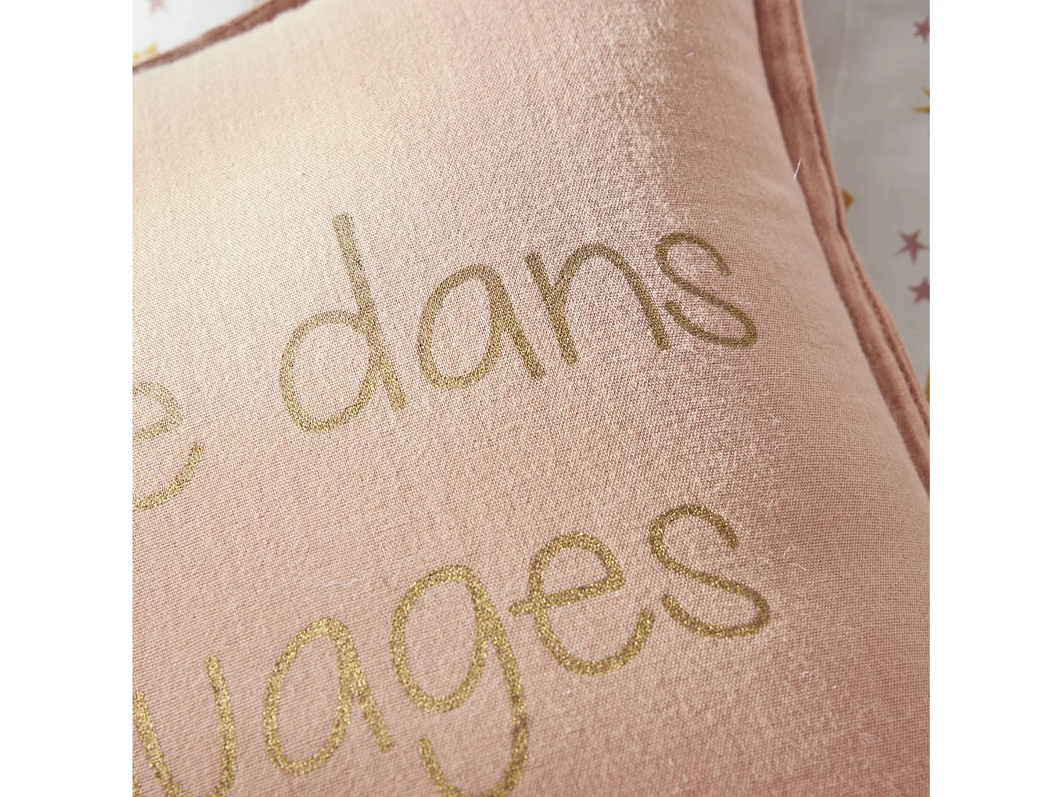 Coussin carré "La tête dans les nuages"