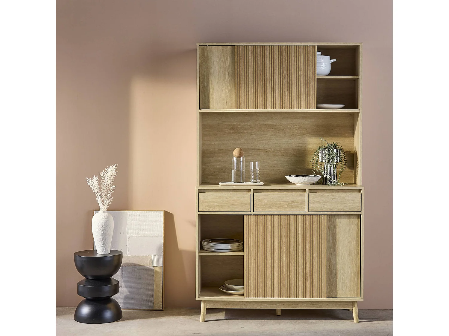 Buffet de cuisine LINEAR décor bois 4 portes 3 tiroirs 110 cm. Naturel. pieds en bois de pain revêtement papier