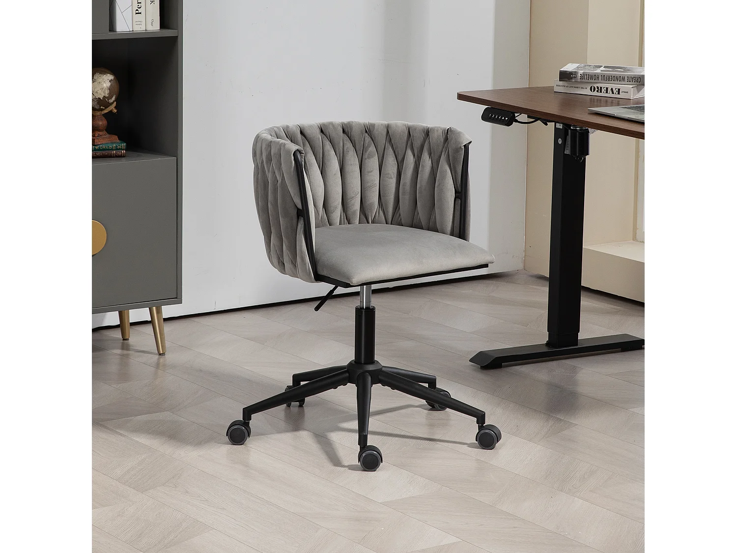 Cadeira de escritório de veludo macio, rotação de 360°, ajuste de altura, design ergonômico