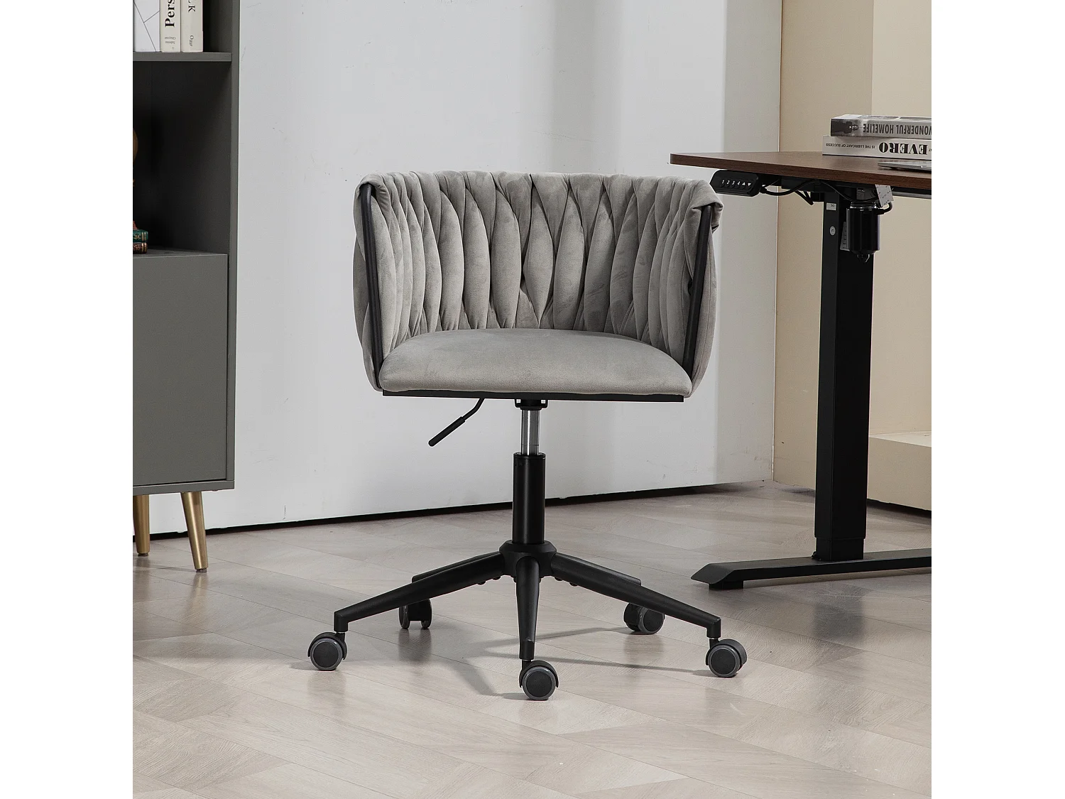 Cadeira de escritório de veludo macio, rotação de 360°, ajuste de altura, design ergonômico