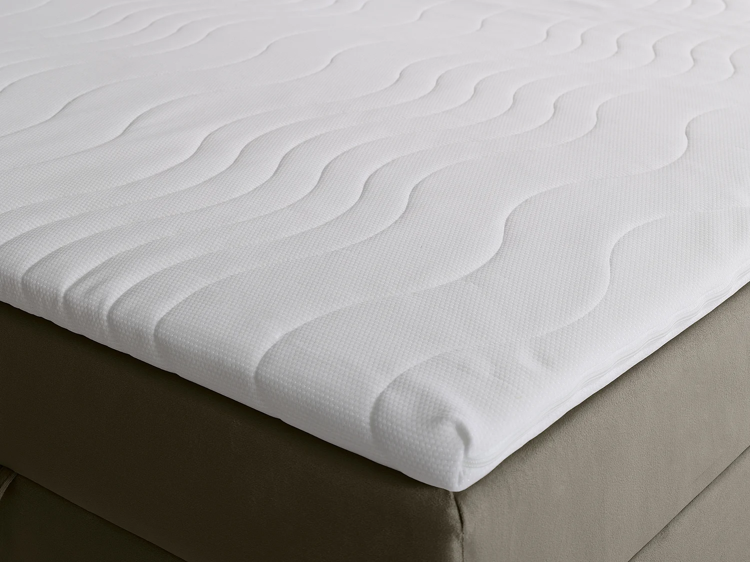 Ensemble complet literie déco tête de lit avec led + sommiers coffre + matelas + surmatelas - 180 x 200 cm -  Velours - Taupe - ORANA de YSMÉE